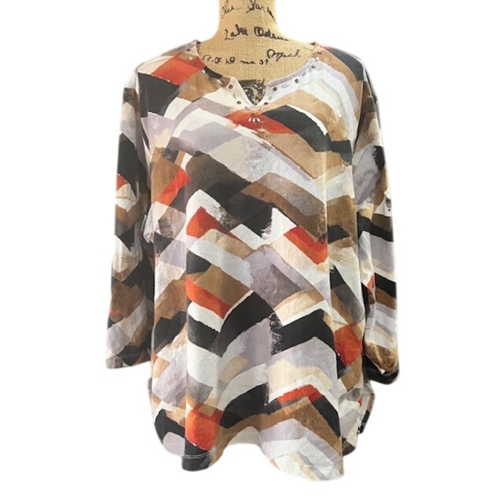 Stylish Multicolor Chevron Women's Top